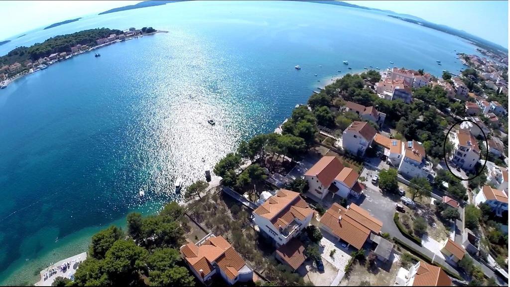 Apartments Villa Korina Бродариця Екстер'єр фото
